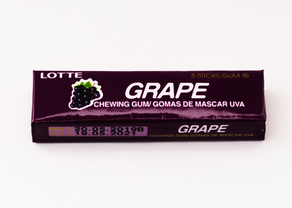 Жевательная резинка «LOTTE» со вкусом 
черного винограда
упаковка 5 пластин